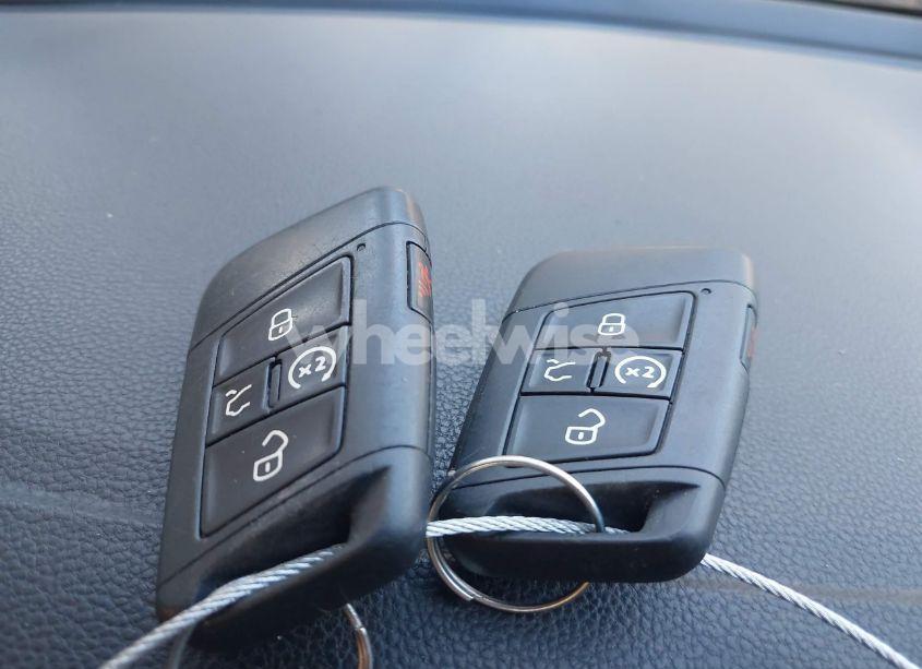 Photo 11 of 2019 Volkswagen Jetta 1.4T R-LINE/1.4T S/1.4T SE (VIN 3VWC57BU2KM203704)