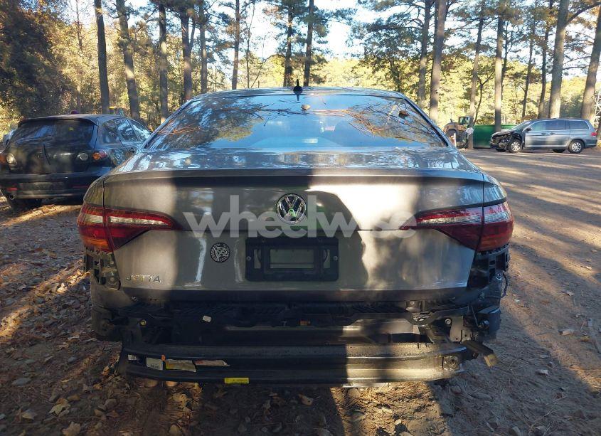 Photo 17 of 2019 Volkswagen Jetta 1.4T R-LINE/1.4T S/1.4T SE (VIN 3VWC57BU2KM203704)