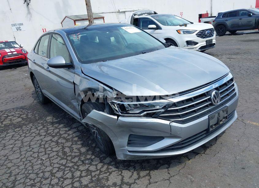 2019 Volkswagen Jetta 1.4T R-LINE/1.4T S/1.4T SE (VIN 3VWC57BU2KM215738) main photo