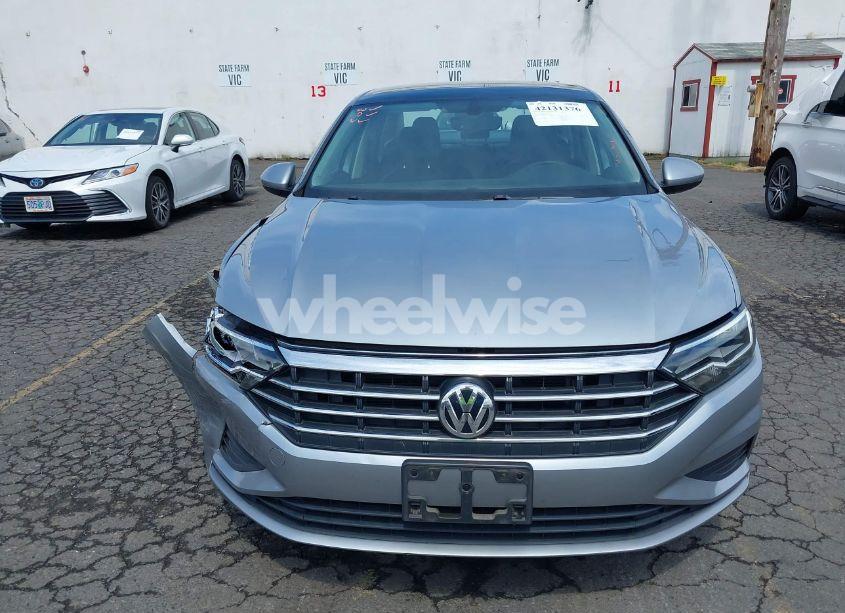Photo 12 of 2019 Volkswagen Jetta 1.4T R-LINE/1.4T S/1.4T SE (VIN 3VWC57BU2KM215738)