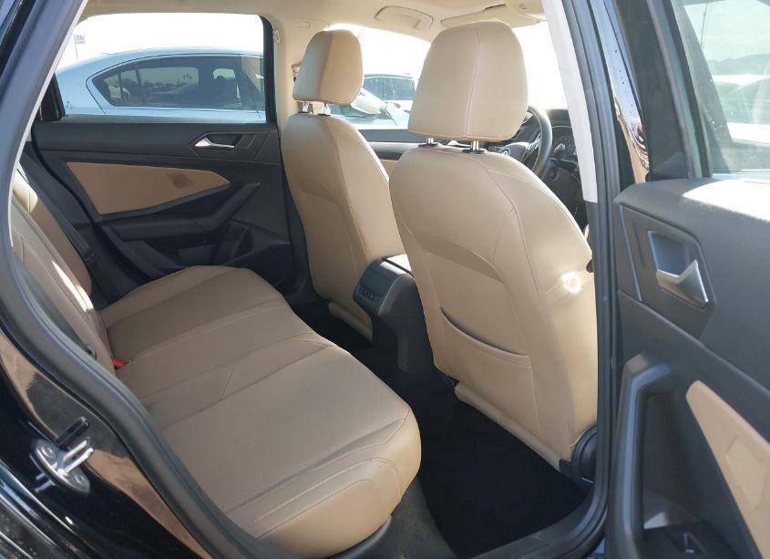 Photo 8 of 2019 Volkswagen Jetta 1.4T R-LINE/1.4T S/1.4T SE (VIN 3VWC57BU2KM261361)