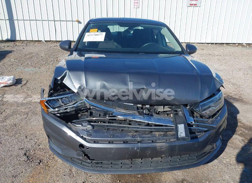 Photo 12 of 2019 Volkswagen Jetta 1.4T R-LINE/1.4T S/1.4T SE (VIN 3VWC57BU2KM270352)