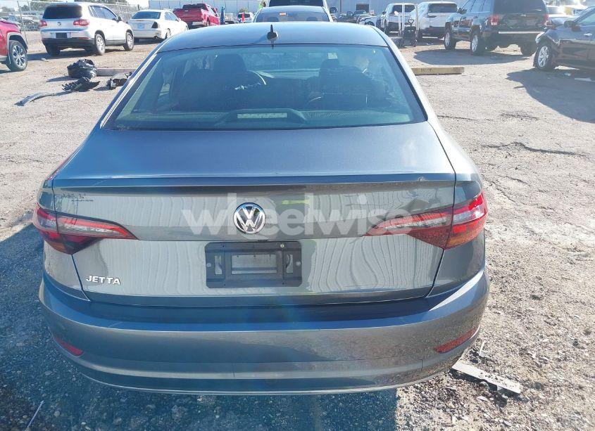 Photo 16 of 2019 Volkswagen Jetta 1.4T R-LINE/1.4T S/1.4T SE (VIN 3VWC57BU2KM270352)