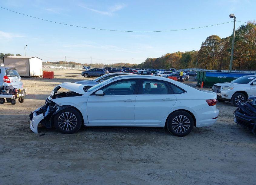 Photo 14 of 2019 Volkswagen Jetta 1.4T R-LINE/1.4T S/1.4T SE (VIN 3VWC57BU2KM274613)