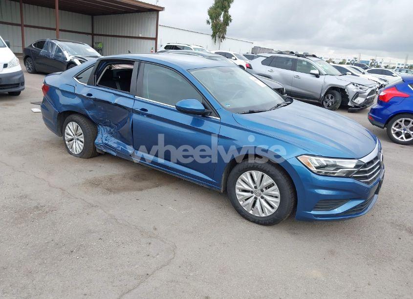 2020 Volkswagen Jetta 1.4T R-LINE/1.4T S/1.4T SE (VIN 3VWC57BU2LM086126) main photo