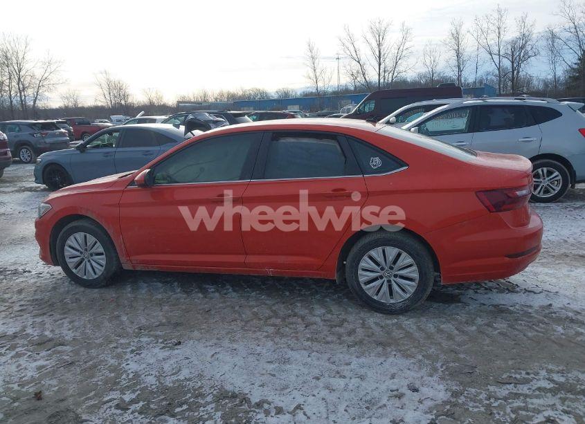 Photo 14 of 2020 Volkswagen Jetta 1.4T R-LINE/1.4T S/1.4T SE (VIN 3VWC57BU2LM104141)