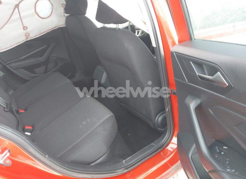 Photo 8 of 2020 Volkswagen Jetta 1.4T R-LINE/1.4T S/1.4T SE (VIN 3VWC57BU2LM104141)