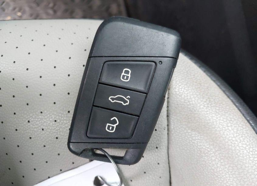 Photo 11 of 2021 Volkswagen Jetta 1.4T R-LINE/1.4T S/1.4T SE (VIN 3VWC57BU2MM048252)