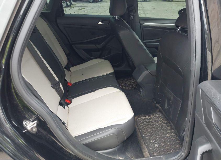 Photo 8 of 2021 Volkswagen Jetta 1.4T R-LINE/1.4T S/1.4T SE (VIN 3VWC57BU2MM048252)