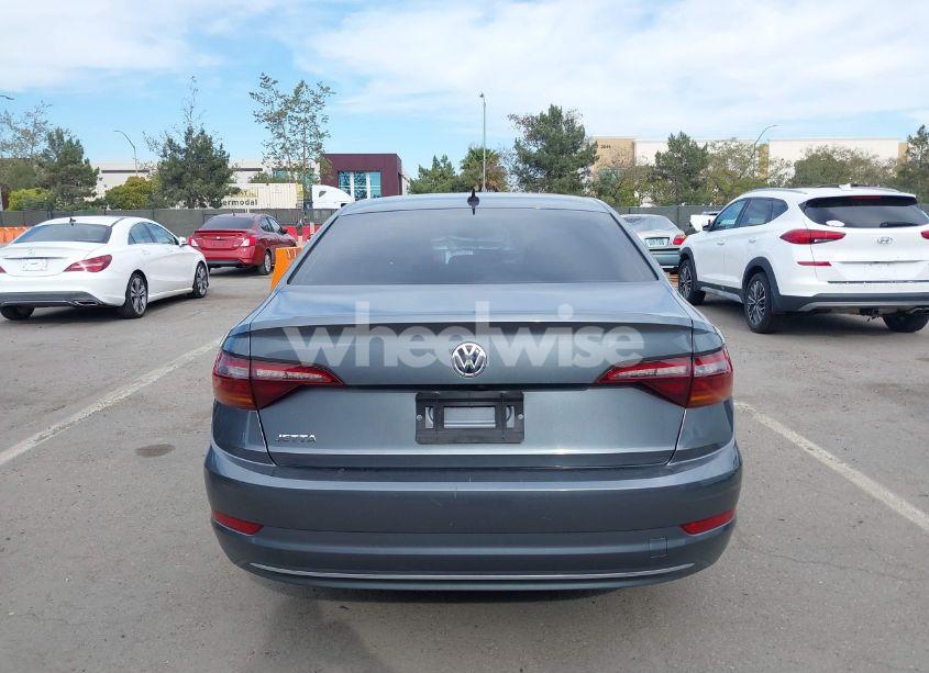 Photo 16 of 2019 Volkswagen Jetta 1.4T R-LINE/1.4T S/1.4T SE (VIN 3VWC57BU3KM018416)