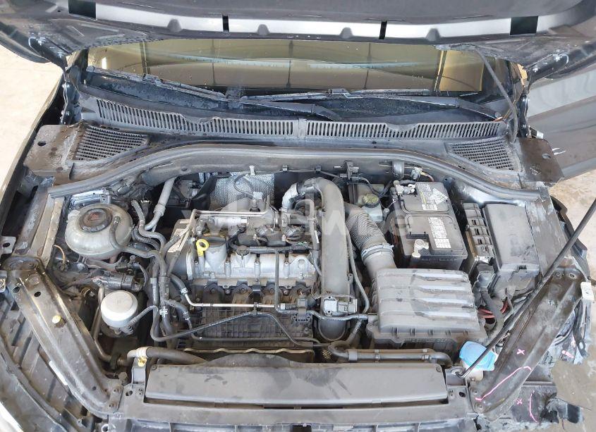 Photo 10 of 2019 Volkswagen Jetta 1.4T R-LINE/1.4T S/1.4T SE (VIN 3VWC57BU3KM070838)