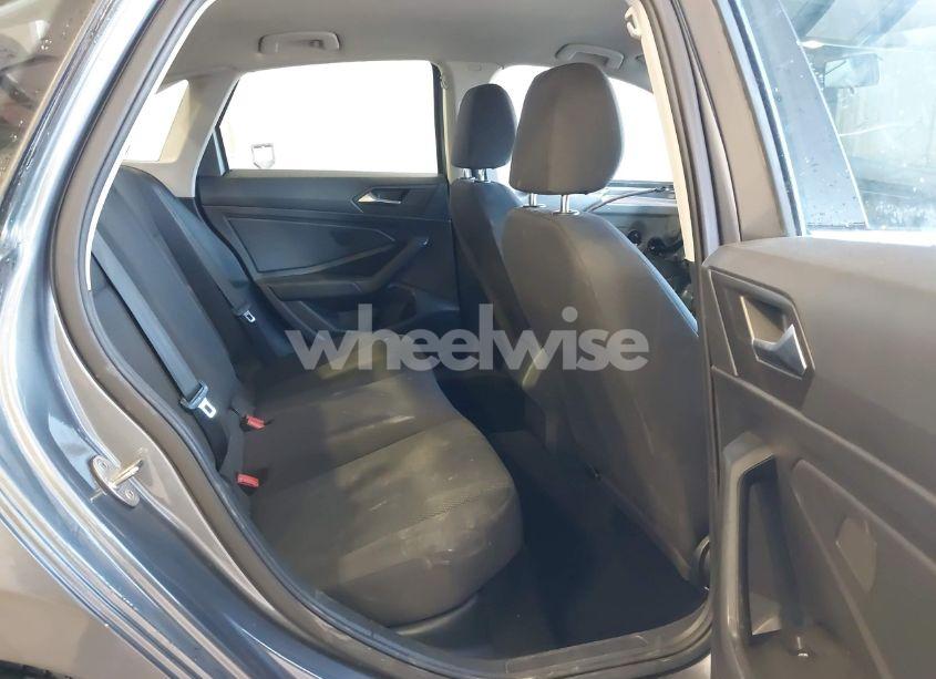 Photo 8 of 2019 Volkswagen Jetta 1.4T R-LINE/1.4T S/1.4T SE (VIN 3VWC57BU3KM070838)