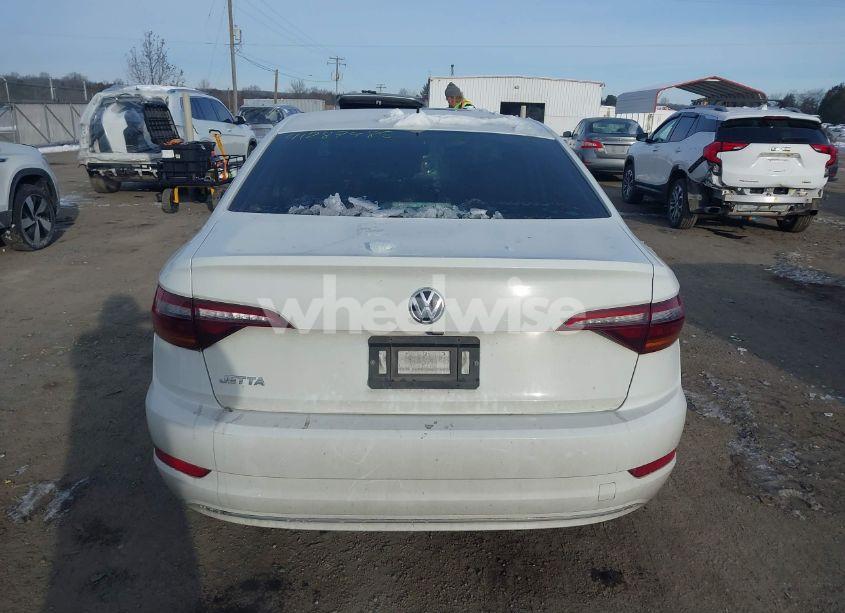 Photo 16 of 2019 Volkswagen Jetta 1.4T R-LINE/1.4T S/1.4T SE (VIN 3VWC57BU3KM072492)