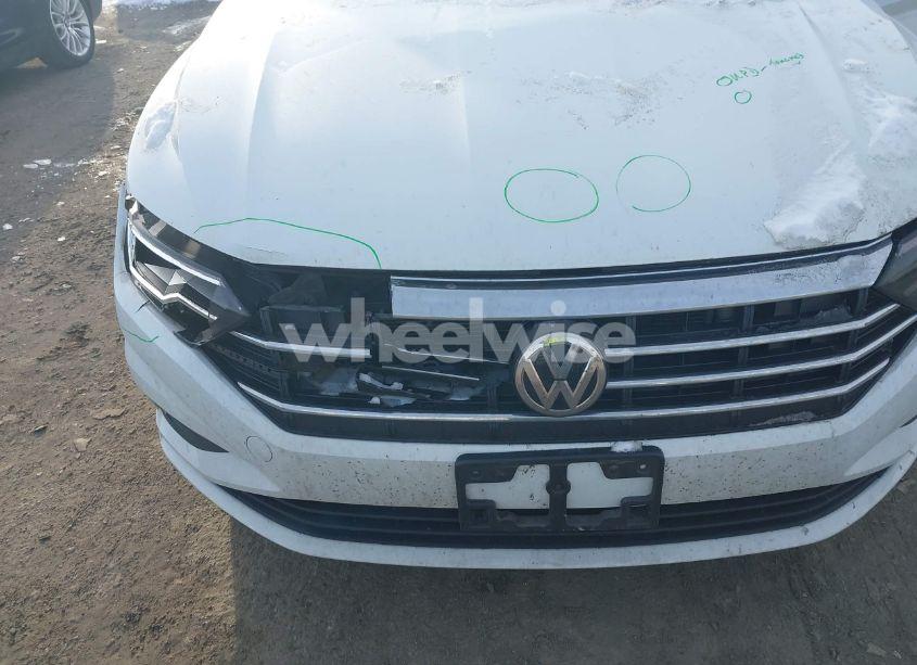 Photo 6 of 2019 Volkswagen Jetta 1.4T R-LINE/1.4T S/1.4T SE (VIN 3VWC57BU3KM072492)