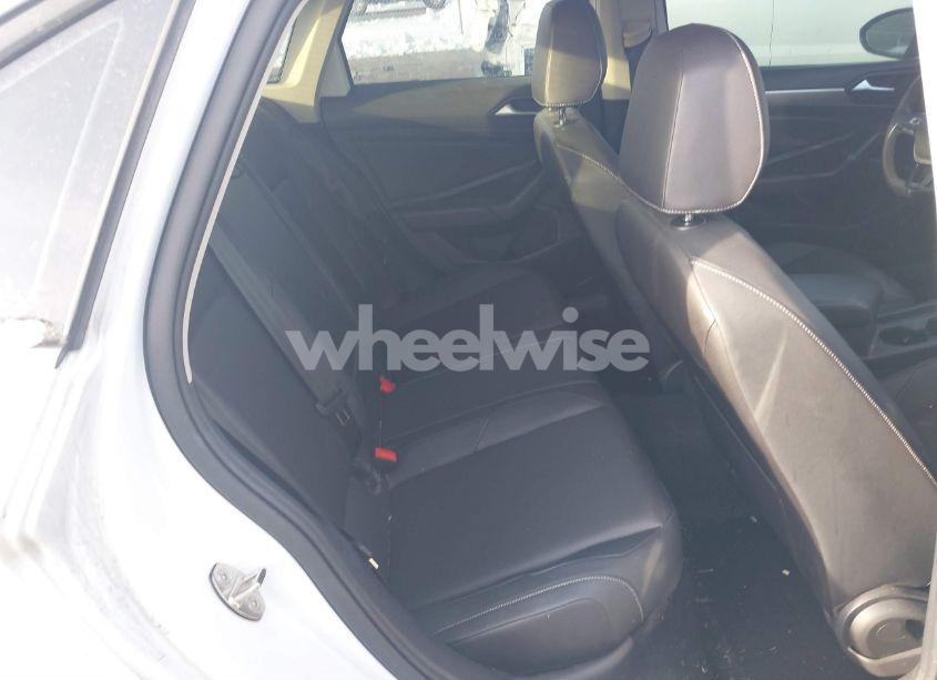 Photo 8 of 2019 Volkswagen Jetta 1.4T R-LINE/1.4T S/1.4T SE (VIN 3VWC57BU3KM072492)