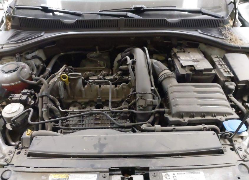 Photo 10 of 2019 Volkswagen Jetta 1.4T R-LINE/1.4T S/1.4T SE (VIN 3VWC57BU3KM082973)