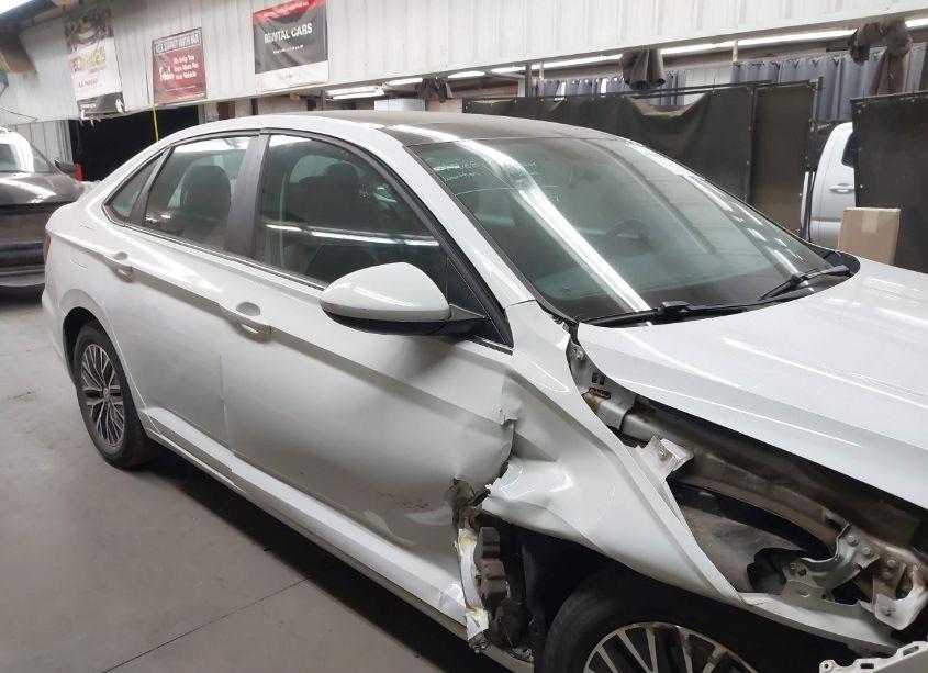 Photo 13 of 2019 Volkswagen Jetta 1.4T R-LINE/1.4T S/1.4T SE (VIN 3VWC57BU3KM082973)