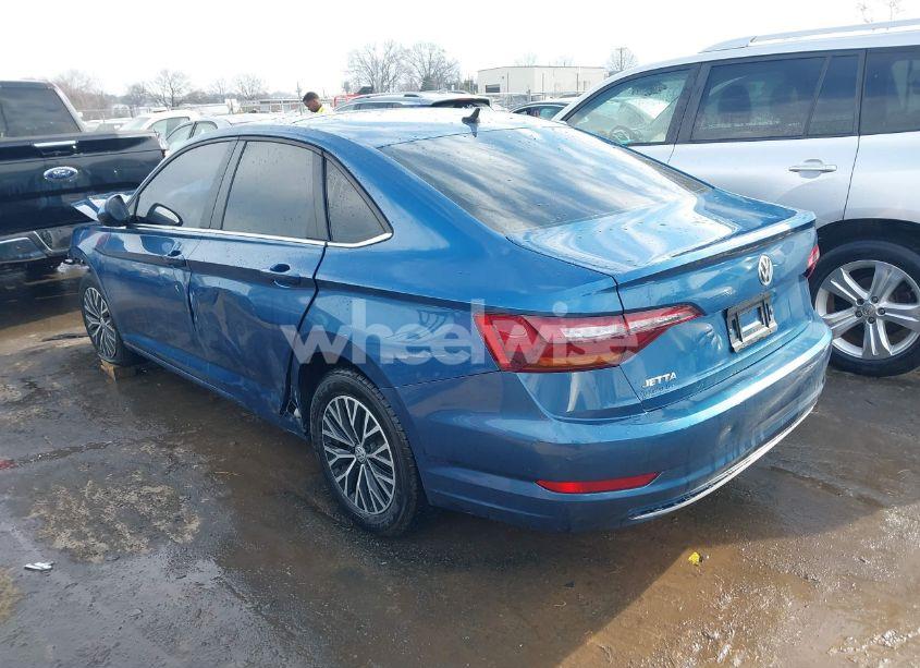 Photo 3 of 2019 Volkswagen Jetta 1.4T R-LINE/1.4T S/1.4T SE (VIN 3VWC57BU3KM090250)