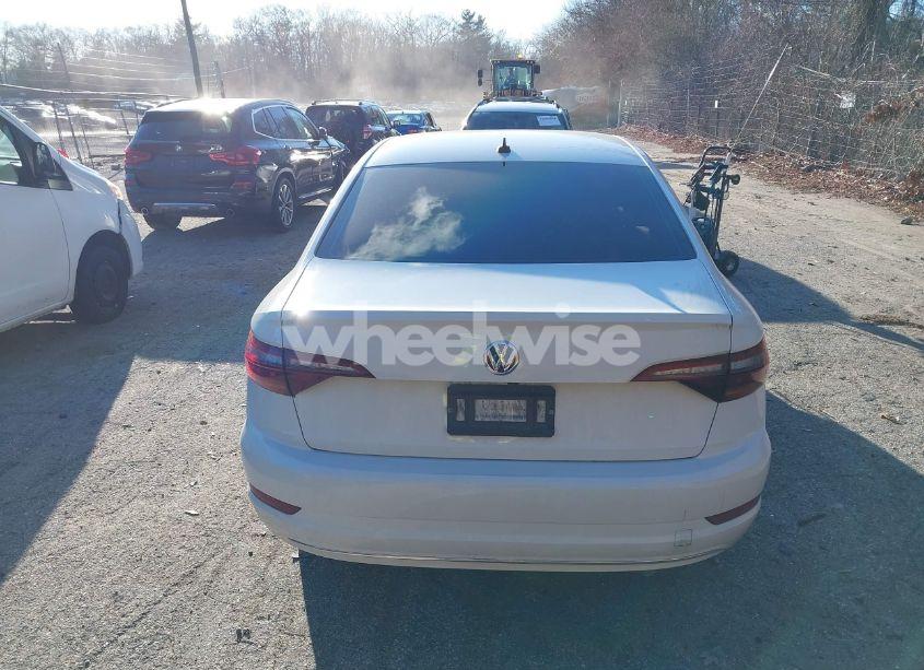 Photo 17 of 2019 Volkswagen Jetta 1.4T R-LINE/1.4T S/1.4T SE (VIN 3VWC57BU3KM092029)