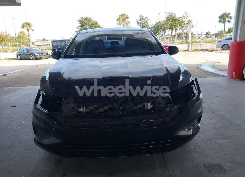 Photo 13 of 2019 Volkswagen Jetta 1.4T R-LINE/1.4T S/1.4T SE (VIN 3VWC57BU3KM126485)