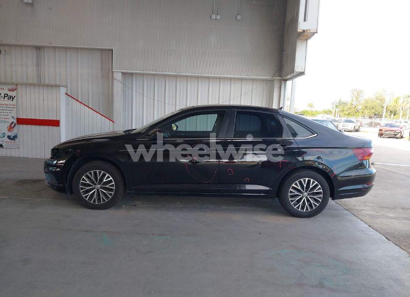 Photo 15 of 2019 Volkswagen Jetta 1.4T R-LINE/1.4T S/1.4T SE (VIN 3VWC57BU3KM126485)