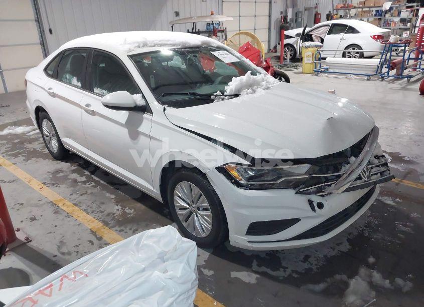 2019 Volkswagen Jetta (VIN 3VWC57BU3KM172558) main photo