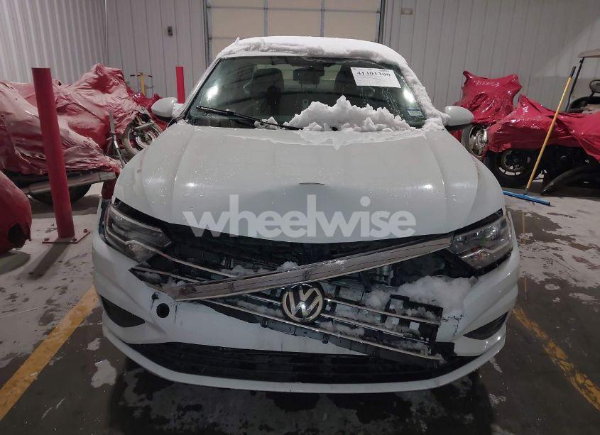 Photo 12 of 2019 Volkswagen Jetta (VIN 3VWC57BU3KM172558)