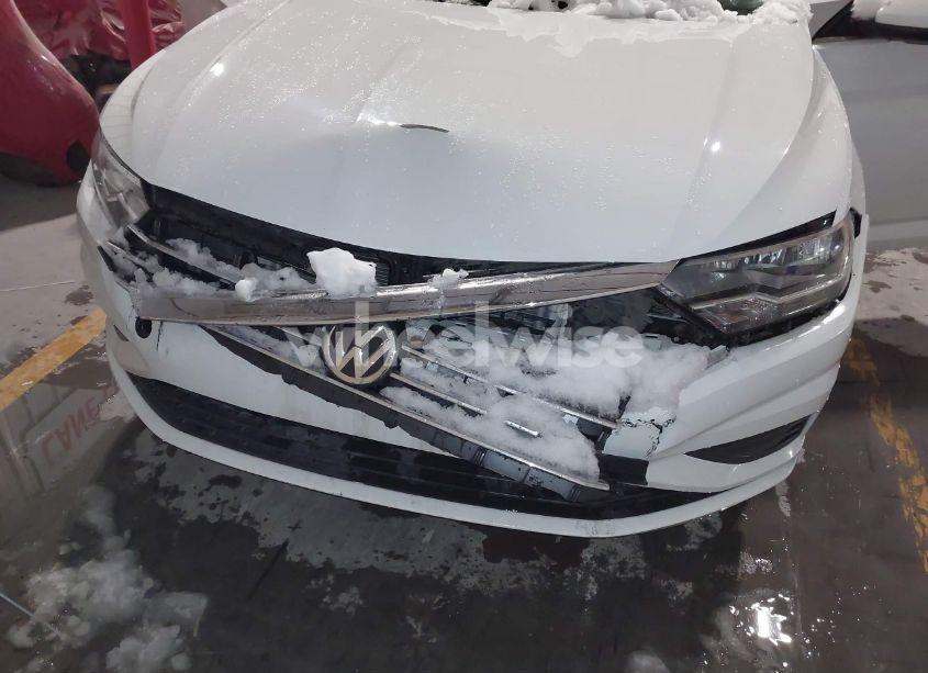 Photo 6 of 2019 Volkswagen Jetta (VIN 3VWC57BU3KM172558)