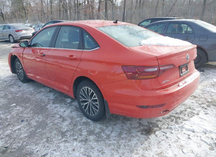 Photo 3 of 2019 Volkswagen Jetta 1.4T R-LINE/1.4T S/1.4T SE (VIN 3VWC57BU3KM225159)