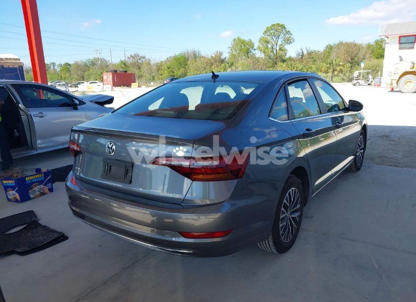 Photo 4 of 2019 Volkswagen Jetta 1.4T R-LINE/1.4T S/1.4T SE (VIN 3VWC57BU3KM247159)