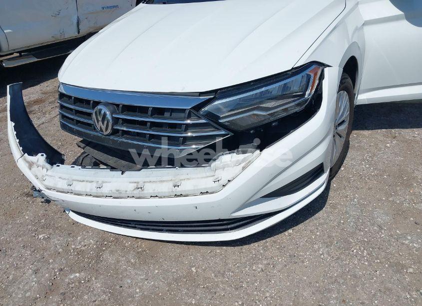 Photo 6 of 2019 Volkswagen Jetta 1.4T R-LINE/1.4T S/1.4T SE (VIN 3VWC57BU3KM273289)