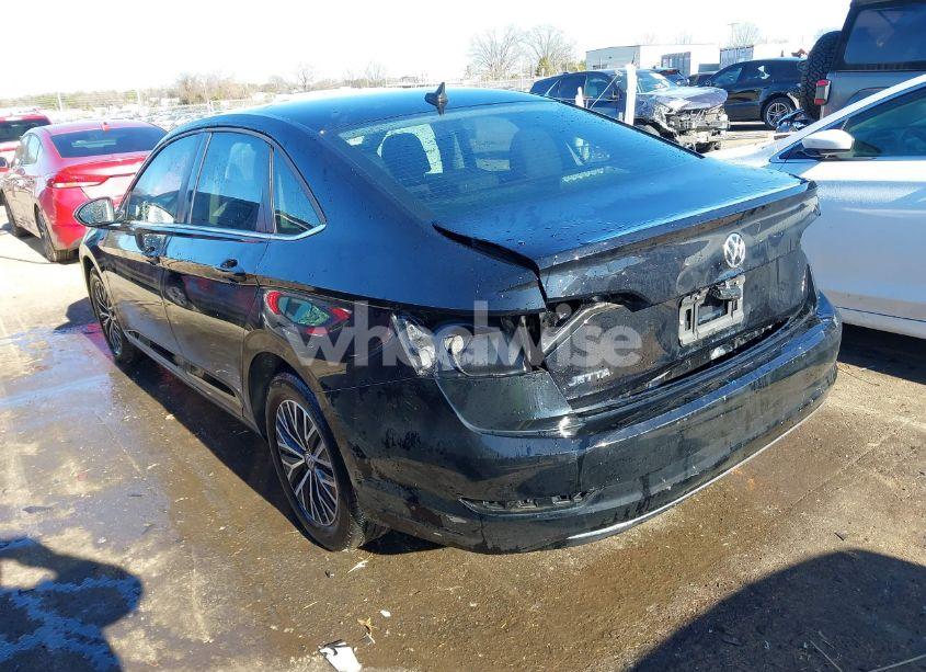 Photo 3 of 2021 Volkswagen Jetta 1.4T R-LINE/1.4T S/1.4T SE (VIN 3VWC57BU3MM013610)