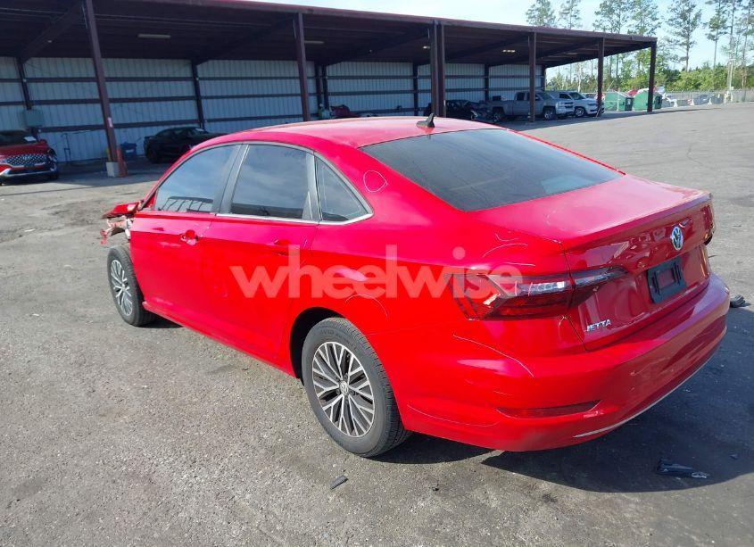 Photo 3 of 2021 Volkswagen Jetta 1.4T R-LINE/1.4T S/1.4T SE (VIN 3VWC57BU3MM016295)