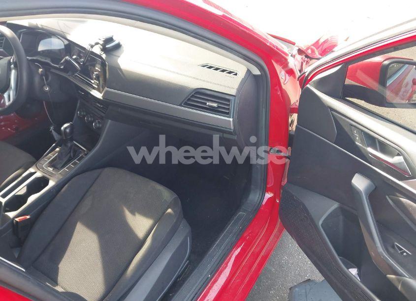 Photo 5 of 2021 Volkswagen Jetta 1.4T R-LINE/1.4T S/1.4T SE (VIN 3VWC57BU3MM016295)