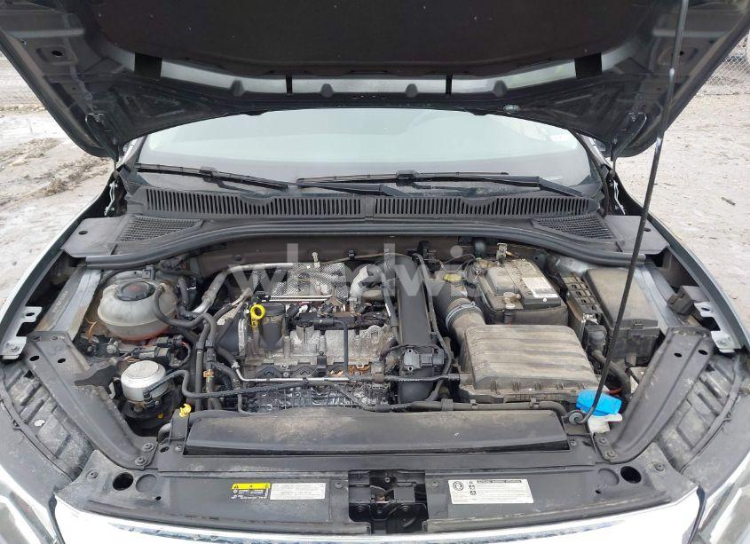 Photo 10 of 2019 Volkswagen Jetta 1.4T R-LINE/1.4T S/1.4T SE (VIN 3VWC57BU4KM006937)