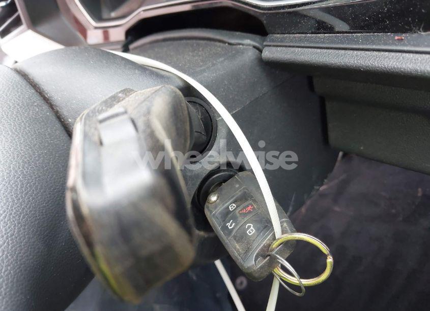 Photo 11 of 2019 Volkswagen Jetta 1.4T R-LINE/1.4T S/1.4T SE (VIN 3VWC57BU4KM006937)