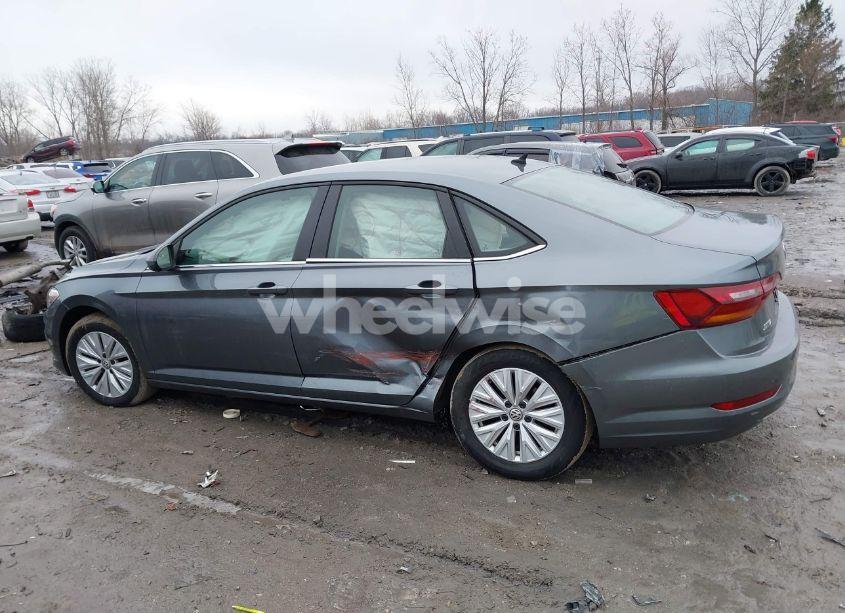 Photo 14 of 2019 Volkswagen Jetta 1.4T R-LINE/1.4T S/1.4T SE (VIN 3VWC57BU4KM006937)