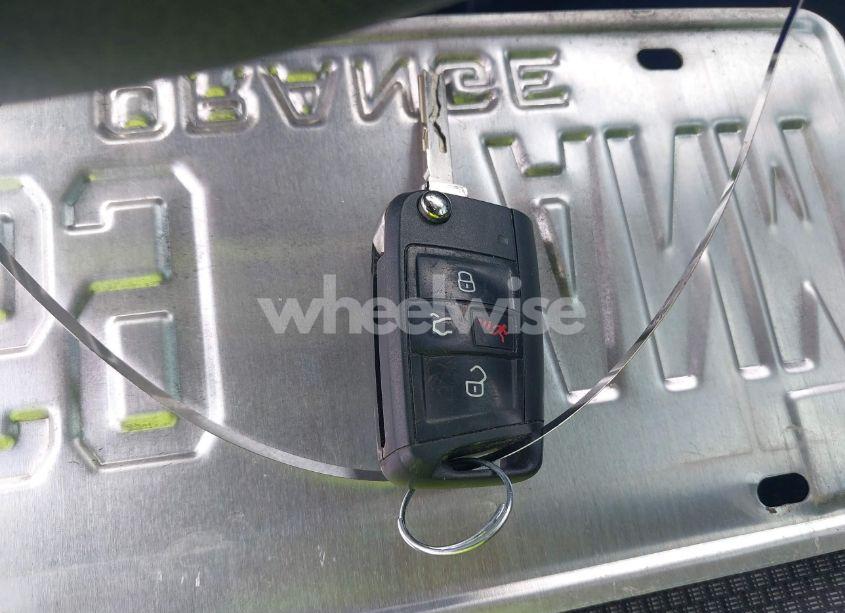 Photo 11 of 2019 Volkswagen Jetta 1.4T R-LINE/1.4T S/1.4T SE (VIN 3VWC57BU4KM025035)