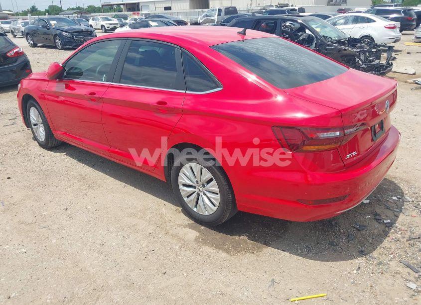 Photo 3 of 2019 Volkswagen Jetta 1.4T R-LINE/1.4T S/1.4T SE (VIN 3VWC57BU4KM025035)