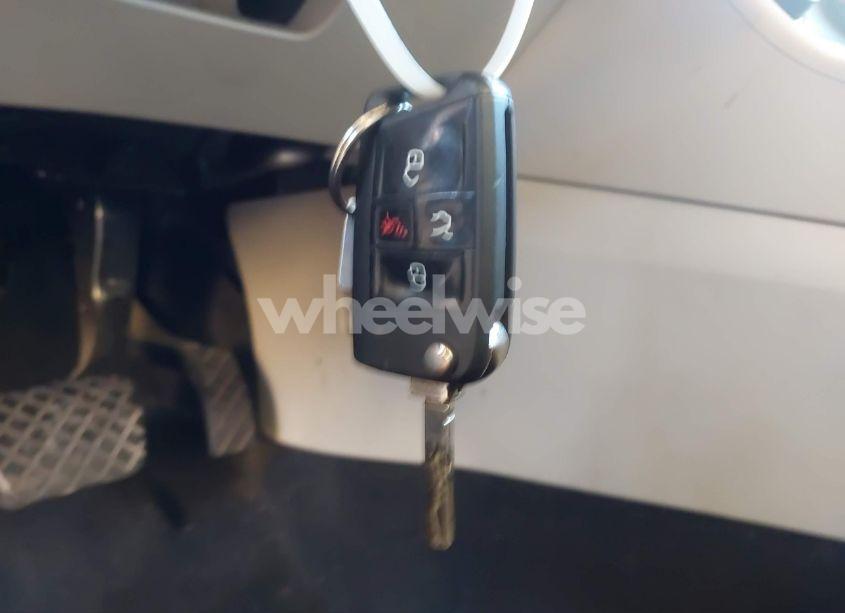 Photo 11 of 2019 Volkswagen Jetta 1.4T R-LINE/1.4T S/1.4T SE (VIN 3VWC57BU4KM046239)