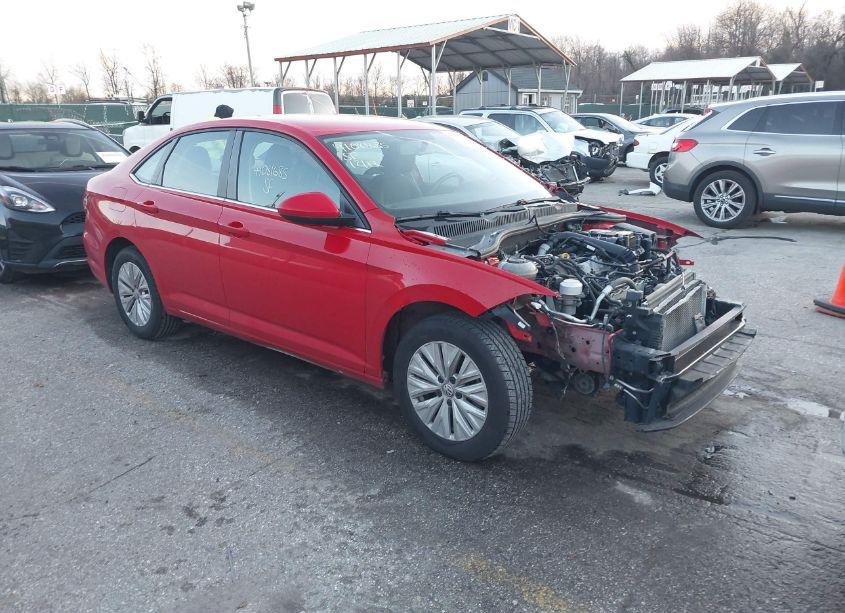 2019 Volkswagen Jetta 1.4T R-LINE/1.4T S/1.4T SE (VIN 3VWC57BU4KM052994) main photo