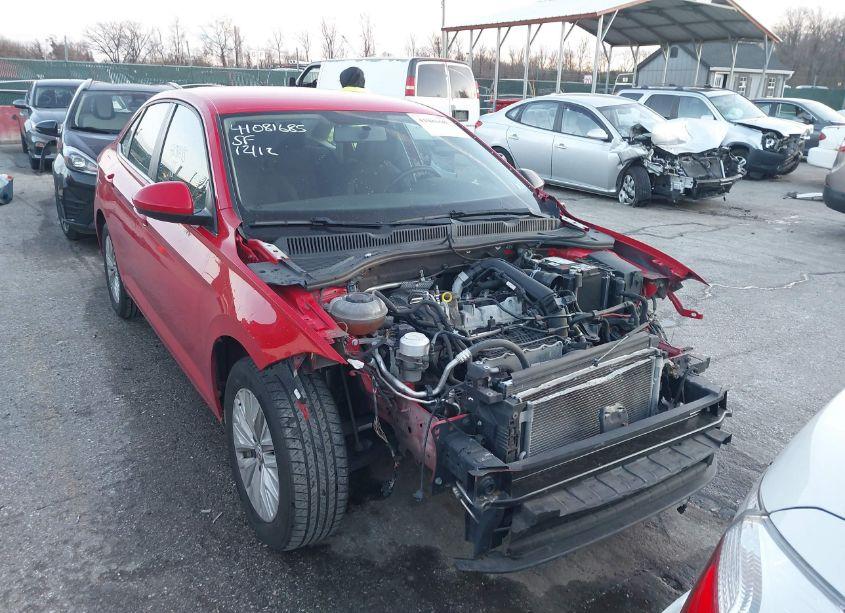 Photo 13 of 2019 Volkswagen Jetta 1.4T R-LINE/1.4T S/1.4T SE (VIN 3VWC57BU4KM052994)