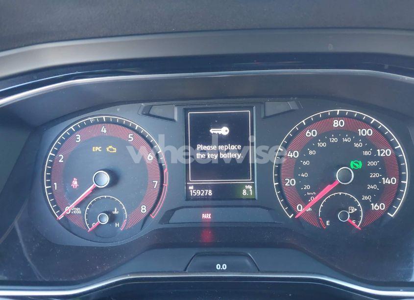 Photo 7 of 2019 Volkswagen Jetta 1.4T R-LINE/1.4T S/1.4T SE (VIN 3VWC57BU4KM058651)