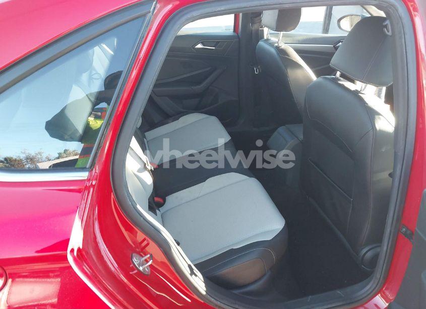 Photo 8 of 2019 Volkswagen Jetta 1.4T R-LINE/1.4T S/1.4T SE (VIN 3VWC57BU4KM058651)