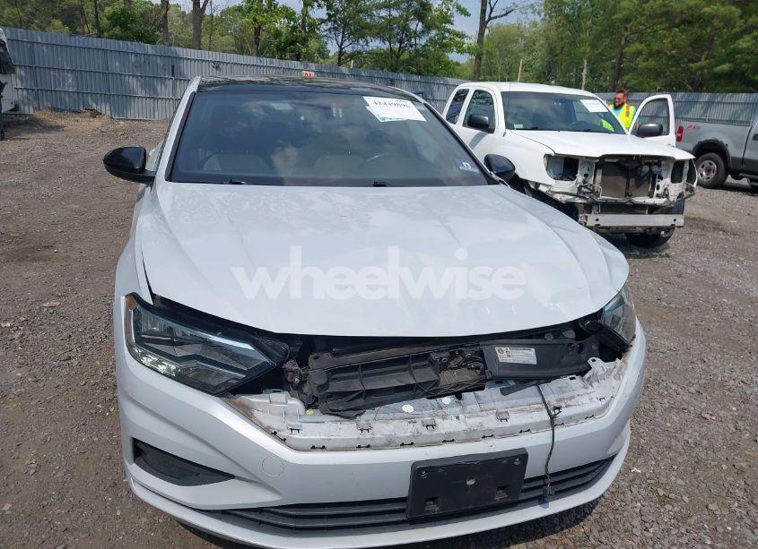 Photo 12 of 2019 Volkswagen Jetta 1.4T R-LINE/1.4T S/1.4T SE (VIN 3VWC57BU4KM075787)