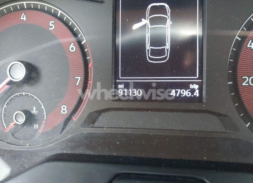 Photo 15 of 2019 Volkswagen Jetta 1.4T R-LINE/1.4T S/1.4T SE (VIN 3VWC57BU4KM075787)