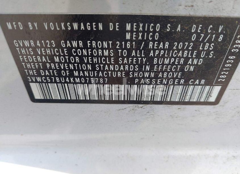 Photo 9 of 2019 Volkswagen Jetta 1.4T R-LINE/1.4T S/1.4T SE (VIN 3VWC57BU4KM075787)