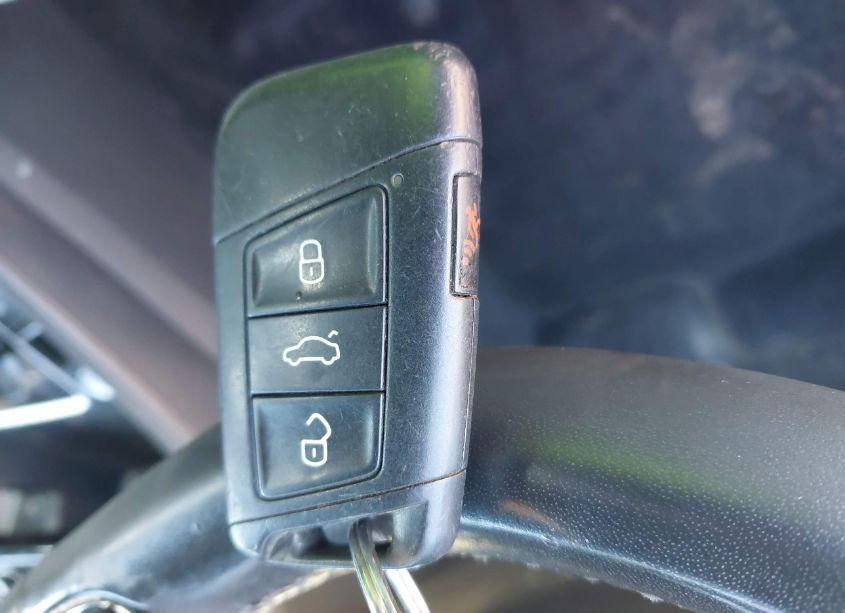 Photo 11 of 2019 Volkswagen Jetta (VIN 3VWC57BU4KM099796)