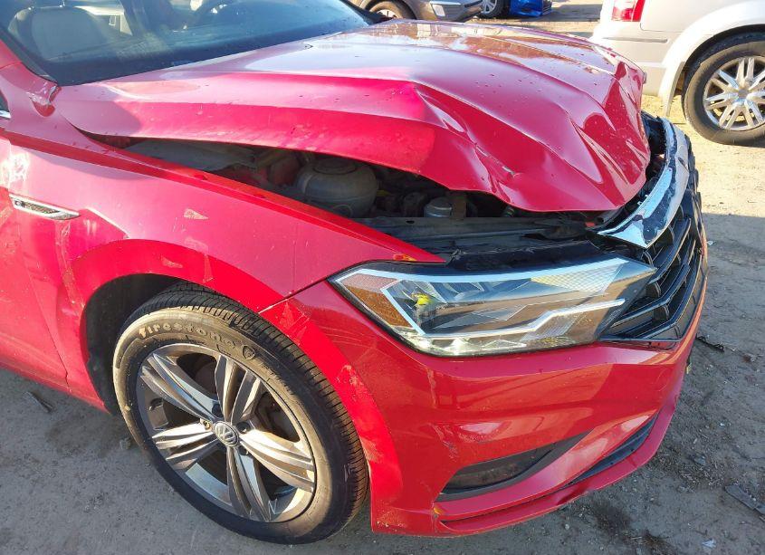 Photo 18 of 2019 Volkswagen Jetta (VIN 3VWC57BU4KM099796)