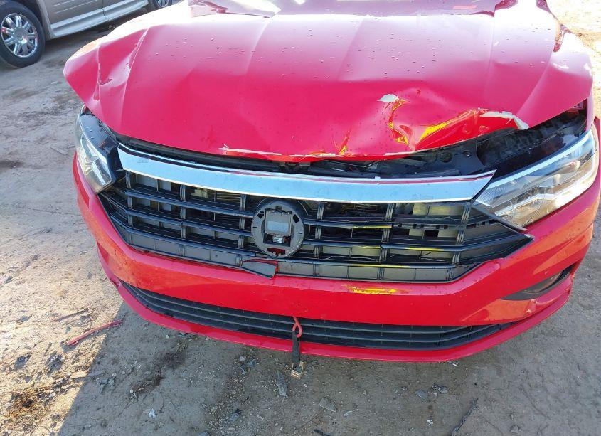 Photo 6 of 2019 Volkswagen Jetta (VIN 3VWC57BU4KM099796)